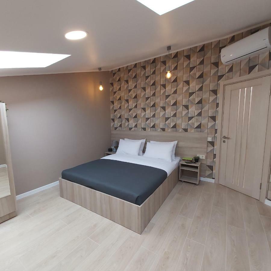 Two-Bedroom Apartment Near Forum Lviv Exterior photo